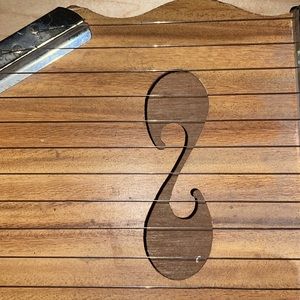 VINTAGE HAND HELD ZIPPY WOODEN HARP MISSING I STRING & TINY CHIP ON WOOD ON TOP